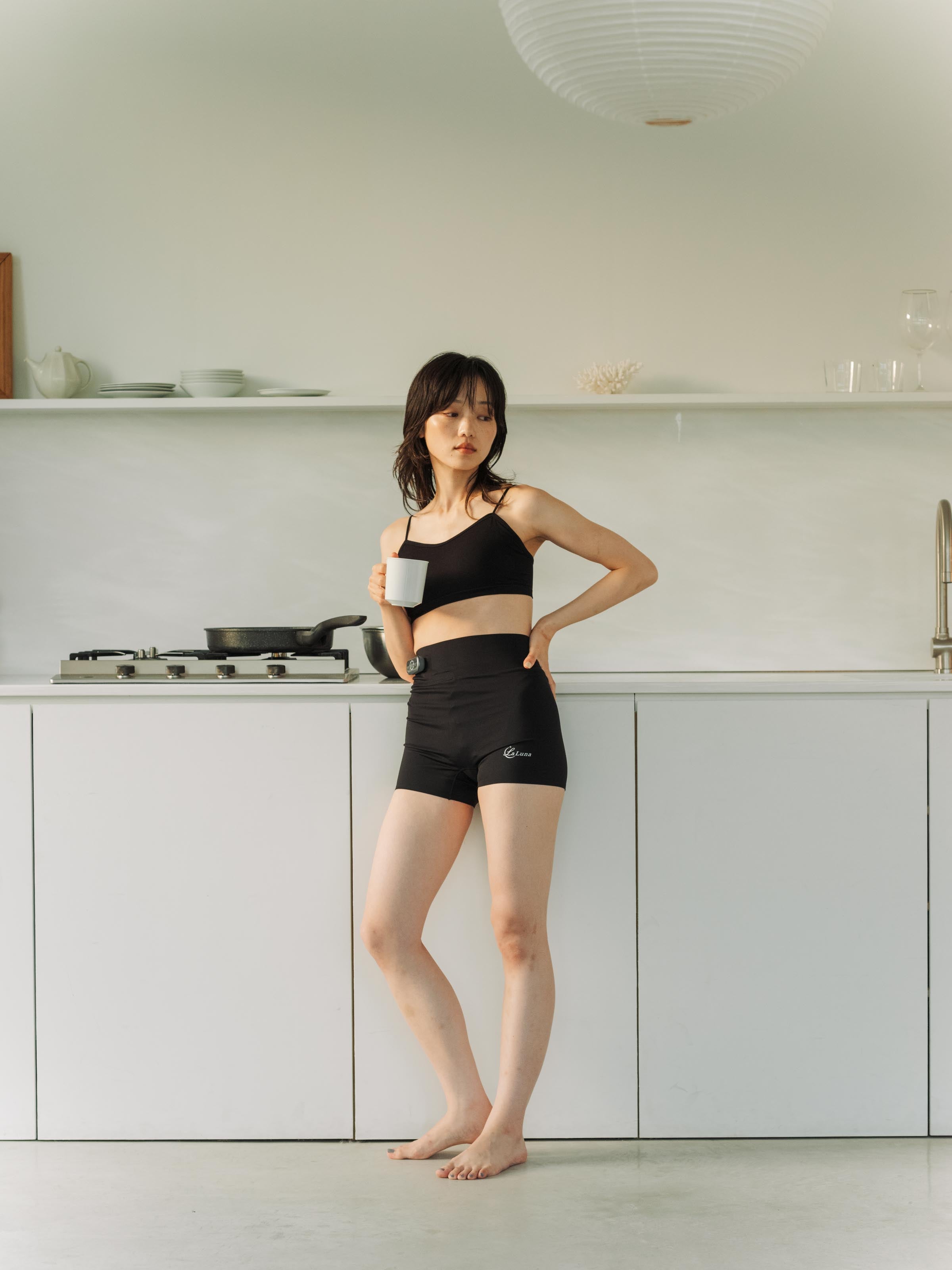 ながらでOK】ジェル不要のEMSパンツで骨盤底筋トレーニングをサポート