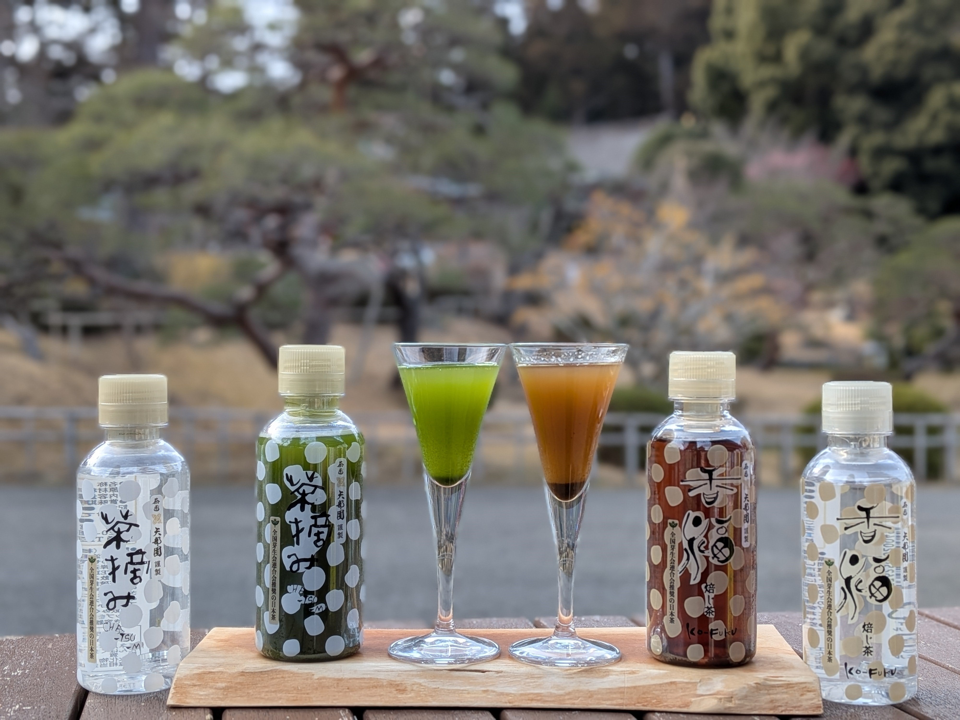 無料のお茶」から「価値ある一杯」へ。日本茶の誇りを守る、特許構造の
