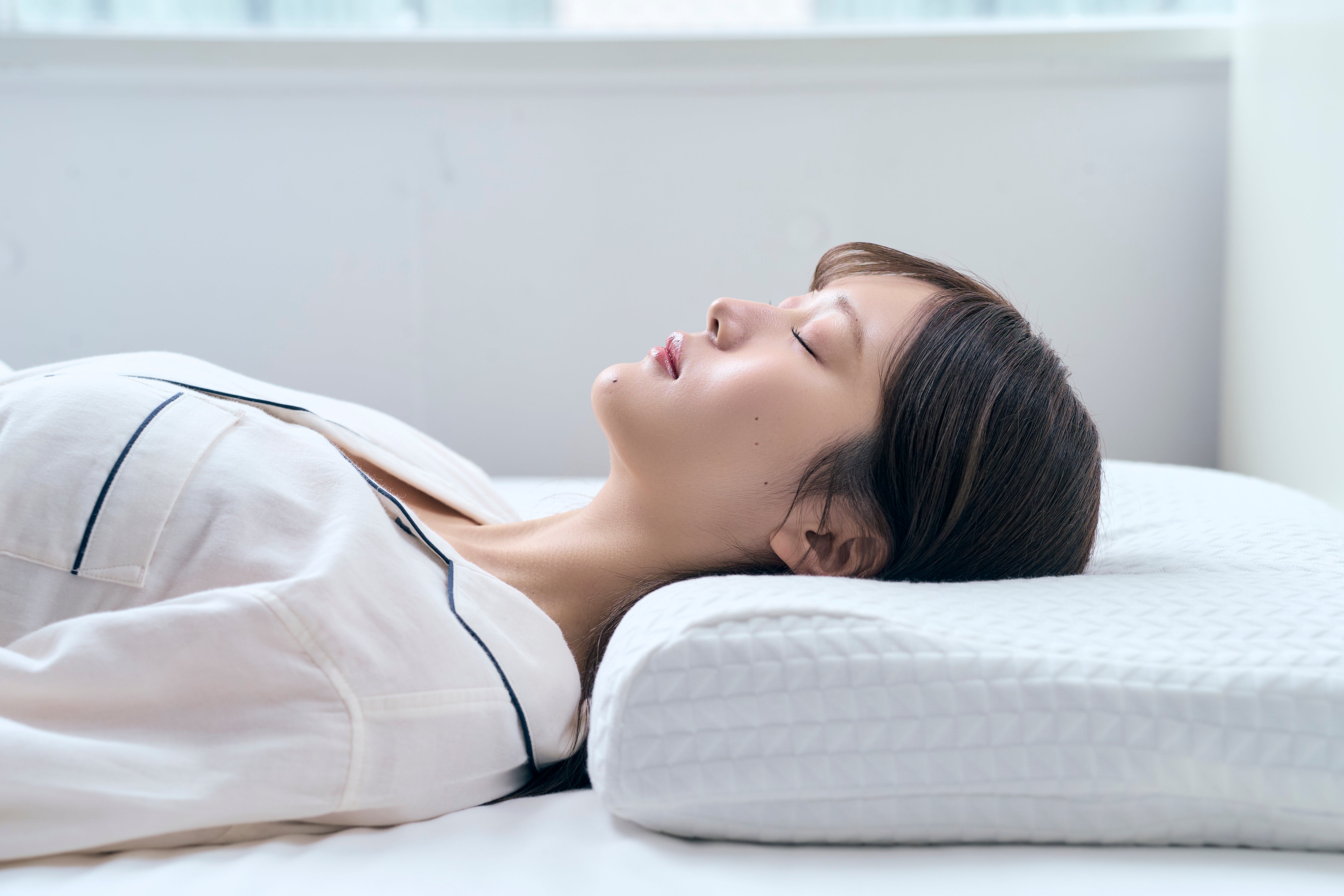 朝時間への投資】眠りは、電動ピローに任せる新時代へ｜静かに動く6