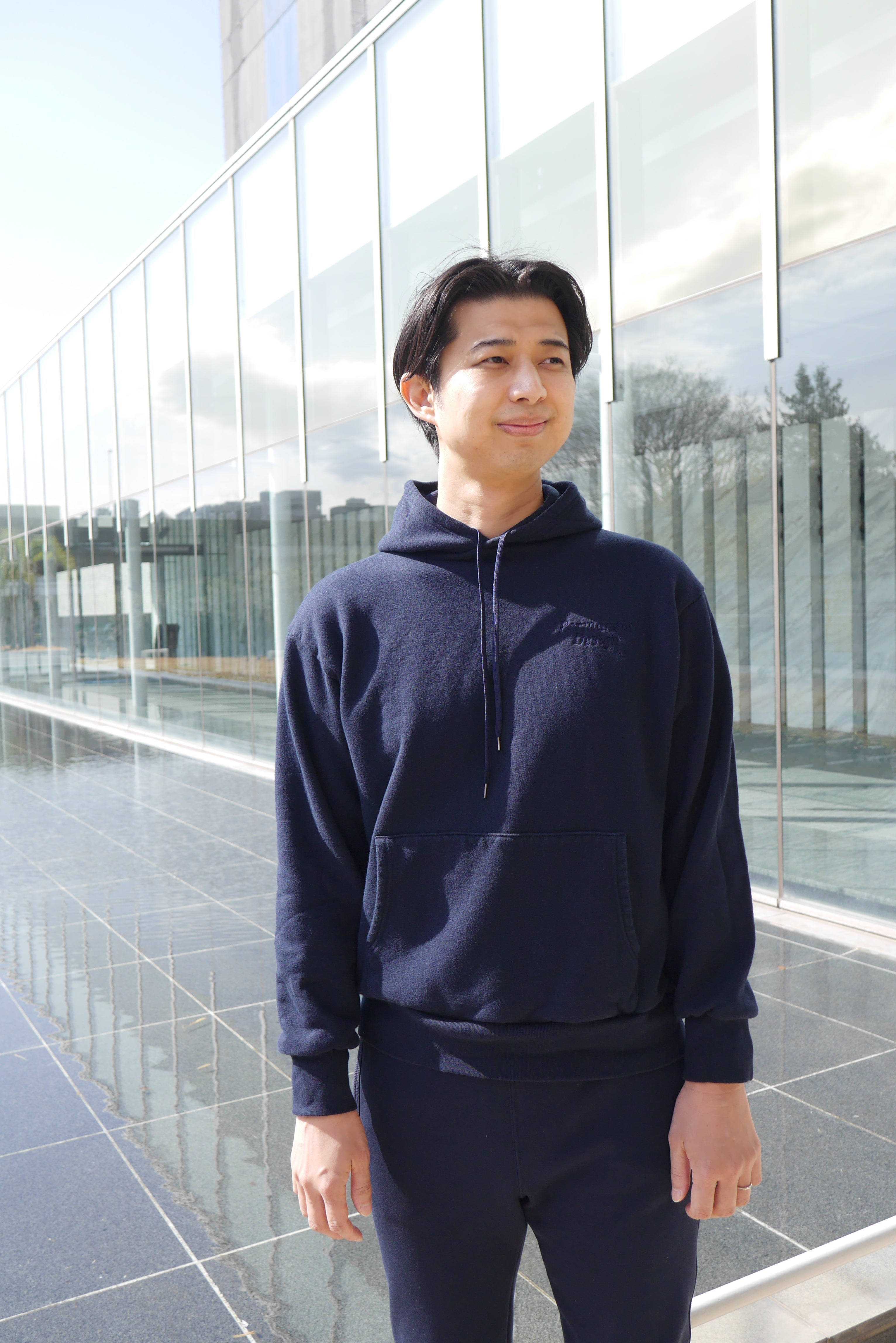 グレベア オリジナルフーディ　Mサイズ 柔らかさとハリ、相反する上質さを兼ね備えた、大人の贅沢フーディー