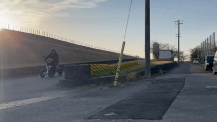 四輪の圧倒的安定感と高積載力｜免許不要の電動バイクLBIRD｜マクアケ