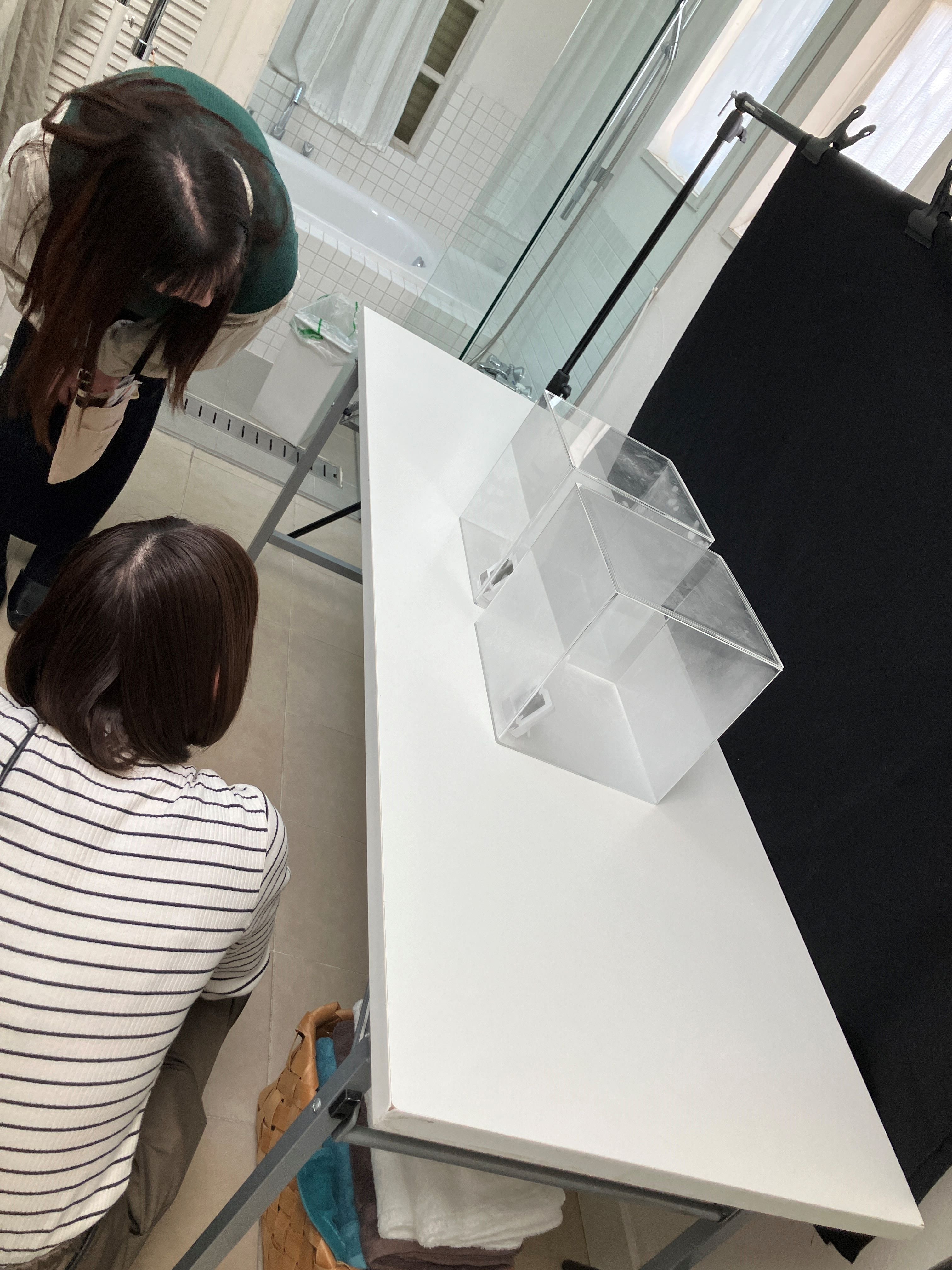 5年累計40億円！超便利なベストセラー『除湿シート』を薄く、軽く