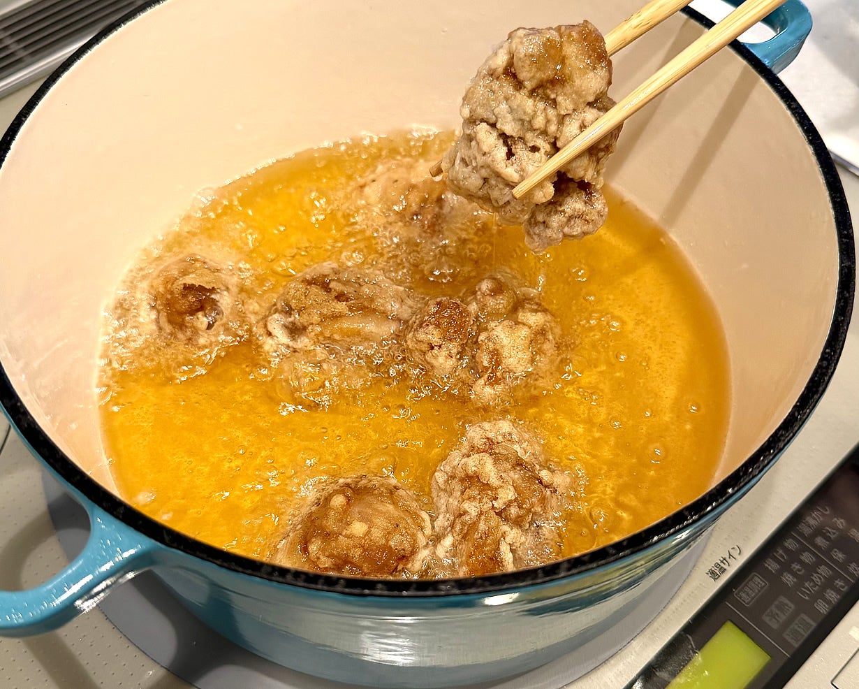 料理初心者も料理人に。料理が好きな方は本格料理ができるホーロー鍋
