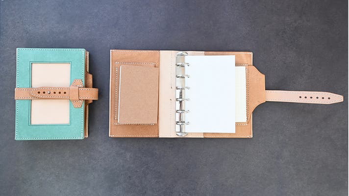 【専用】あたる様おまとめ　ニーモシネ、ルーチェリングプロッシモ 特許取得】肩掛けできる大人気本革手帳シリーズに、待望のミニ6サイズ