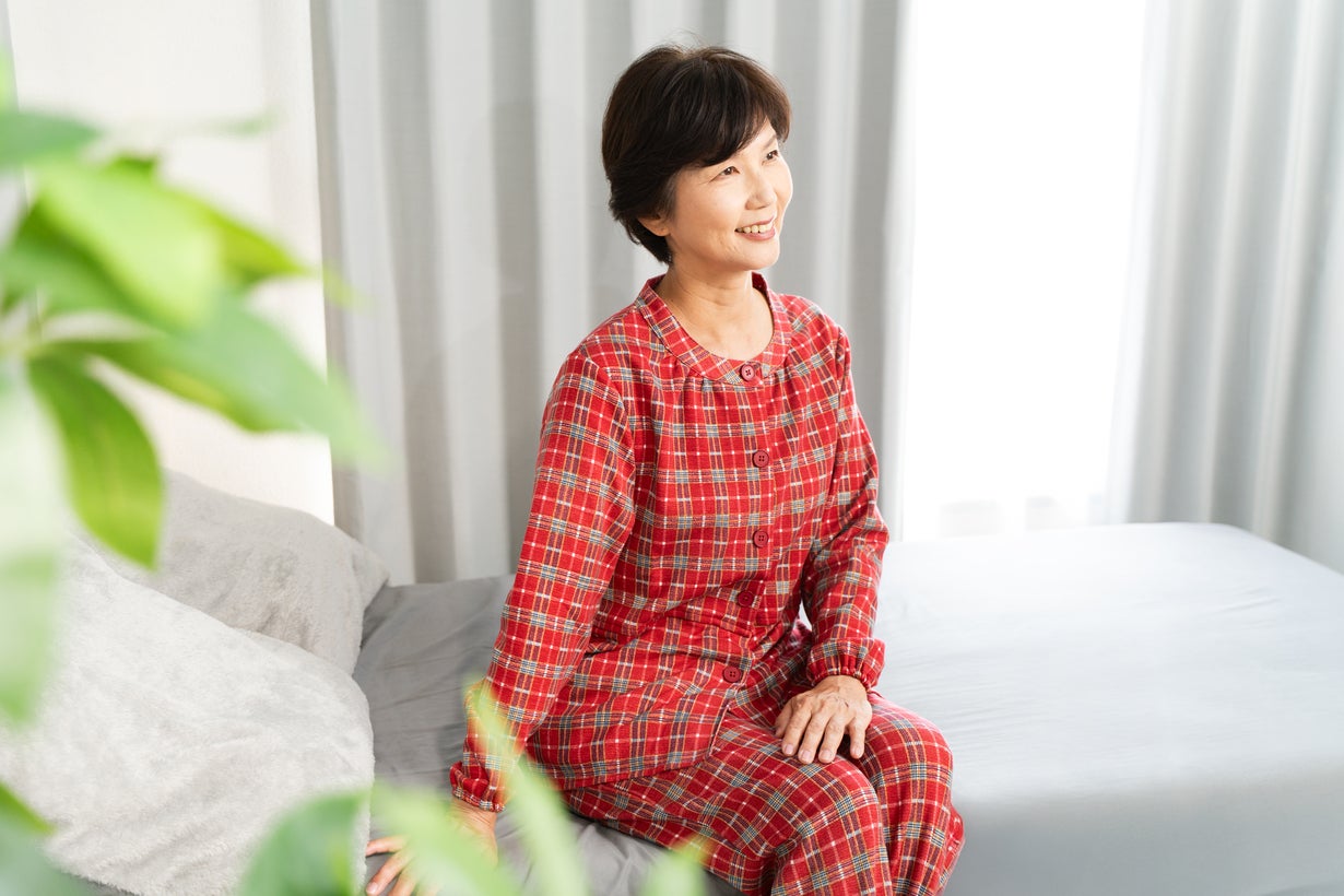 革命的なパジャマで、介護をサポート！現場の声から生まれた1着2役の