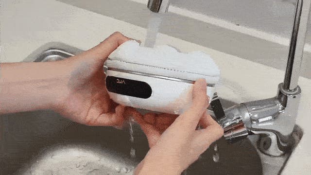洗剤ゼロ・食材にやさしく。毎日の洗浄をもっと手軽に。コードレス果物