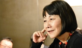 映画『酒中日記』原作・主演の坪内祐三と豪華作家陣の酒場交友録