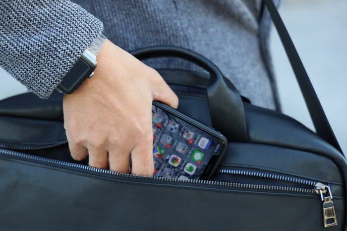 Temporary Forevers、英国デザイン×オールレザーの3Wayカメラバッグ