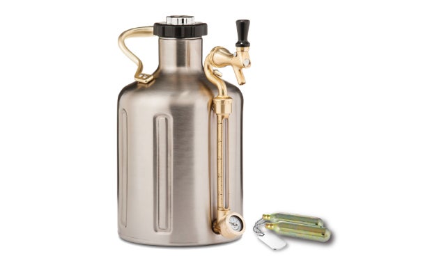 本格クラフトビールを自宅で、アウトドアで！小型ビアサーバーが日本