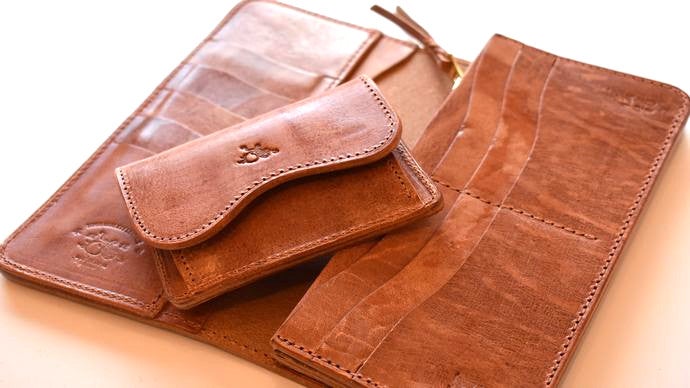 日本刀のようなレザー、独創する「革蛸」の武骨で分厚い伝説の革財布