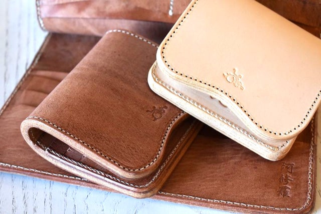 伝説の皮職人が作った特製皮財布 伝説の皮職人が作った特製皮財布