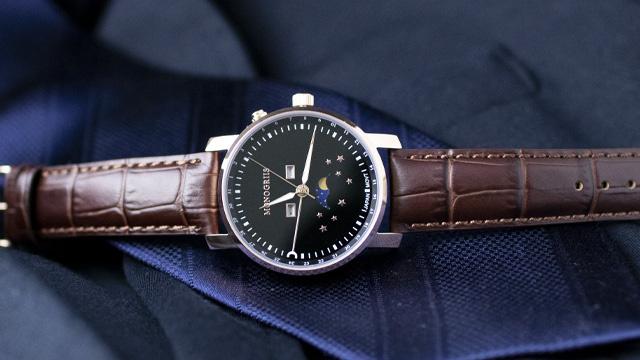 新品未使用 モノグリース  monogriis 腕時計 天然石のアベンチュリンをお守りに。月の満ち欠けがわかる「monogriis