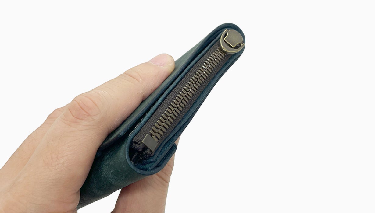 Makuake｜＜ラスカス＞【くせになるほど面白い】2つ折り財布の常識を