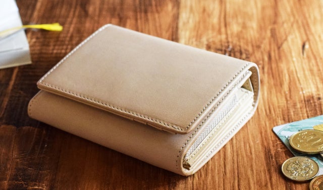 ご依頼品　生成り　財布　古銭入れ 革育】気付けば我が子のように。使うほどに愛着溢れる「ヌメ革