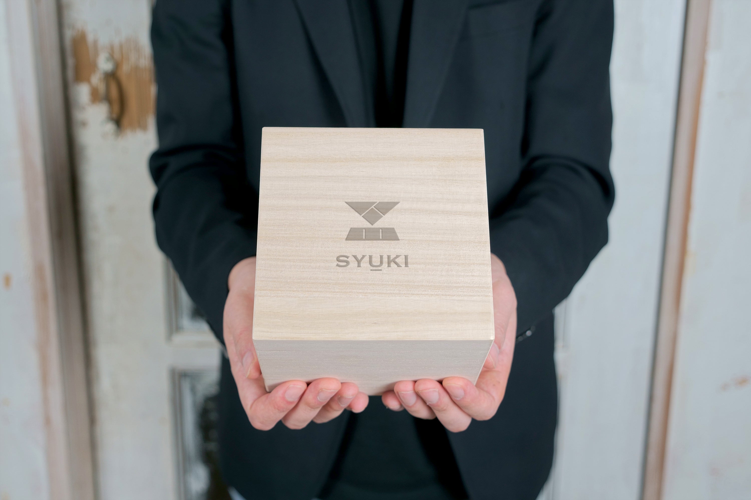 ここだけの贅沢」日本の世界遺産から生まれた限定酒器セット｜マクアケ