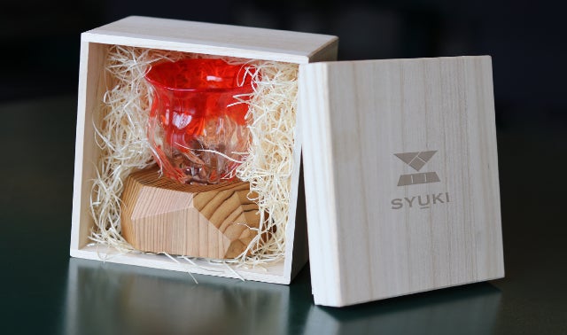 ここだけの贅沢」日本の世界遺産から生まれた限定酒器セット｜マクアケ