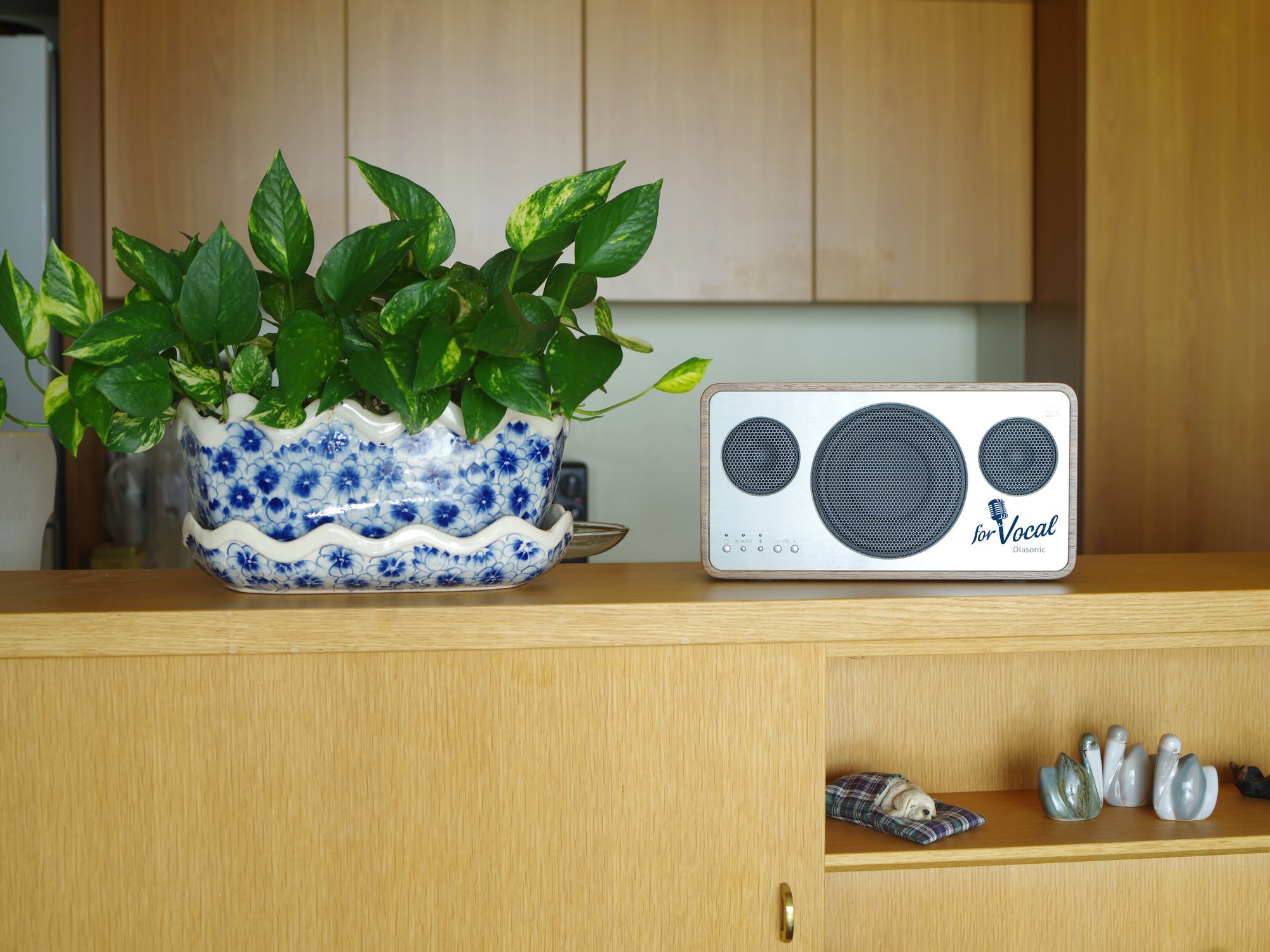 音楽に合わせた特別チューニング、高音質ハイレゾ対応Bluetooth