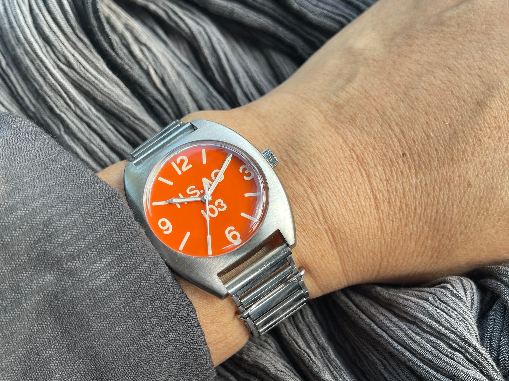 Makuake｜コックピットクロックELASPED TIME 目覚まし時計で復刻 実行