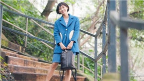 【本革】最上級なフルグレインレザー100％のレディースリュック Vicki