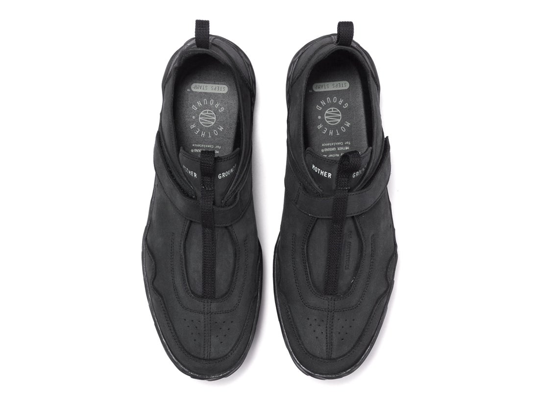 韓国ブランドmother groundスニーカー シンプルなのに奇抜。個性派スニーカー 「Mother Ground