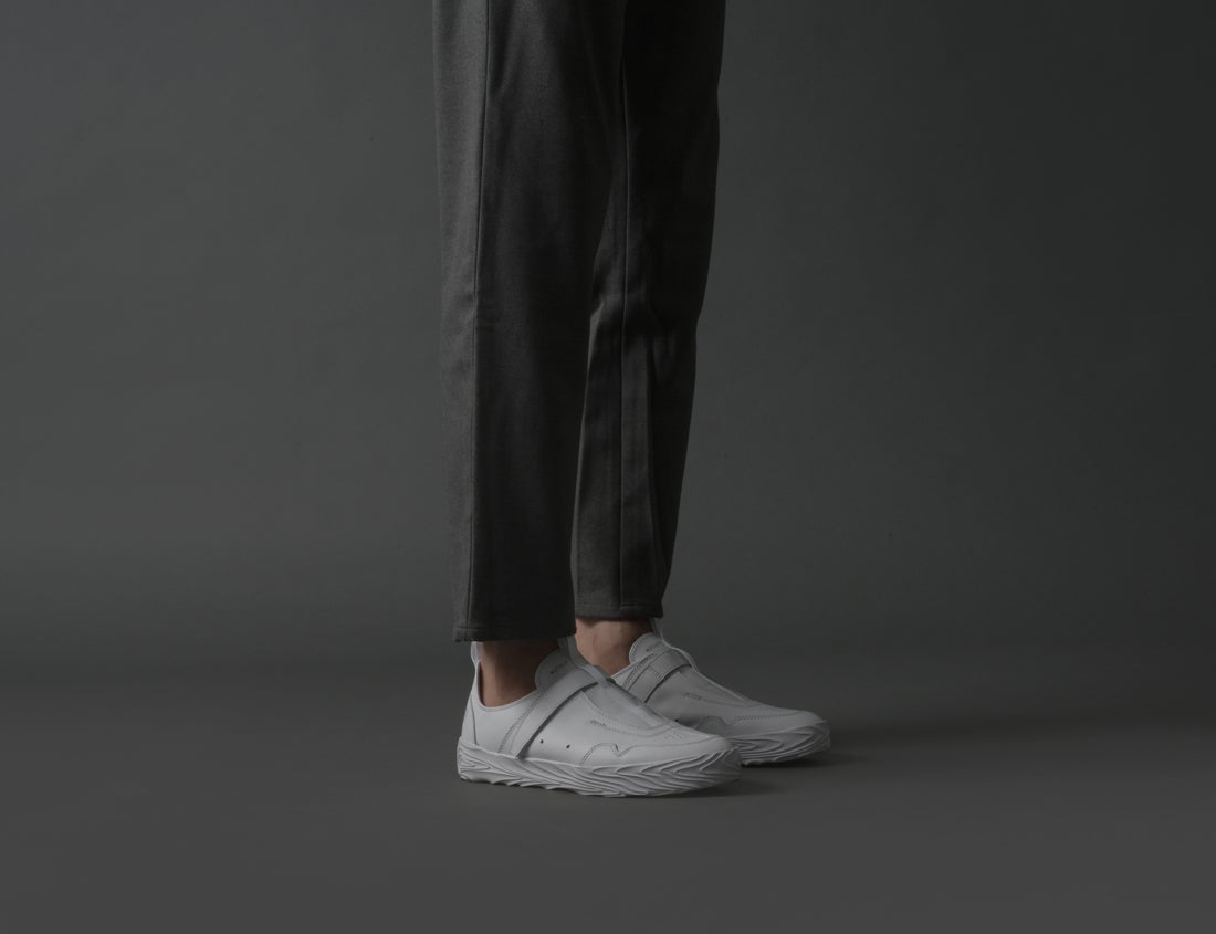 韓国ブランドmother groundスニーカー シンプルなのに奇抜。個性派スニーカー 「Mother Ground