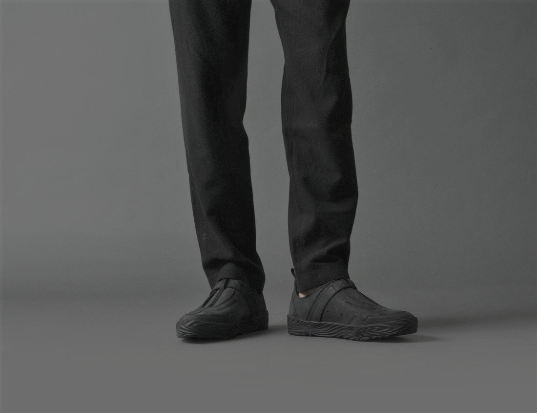 韓国ブランドmother groundスニーカー シンプルなのに奇抜。個性派スニーカー 「Mother Ground