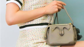 最上級なフルグレインレザー100％のミニクロスボディバッグ Lucy