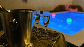 沖縄観光産業支援！沖縄随一のリゾート地、恩納村の静かな邸宅で癒しのひと時をご提供