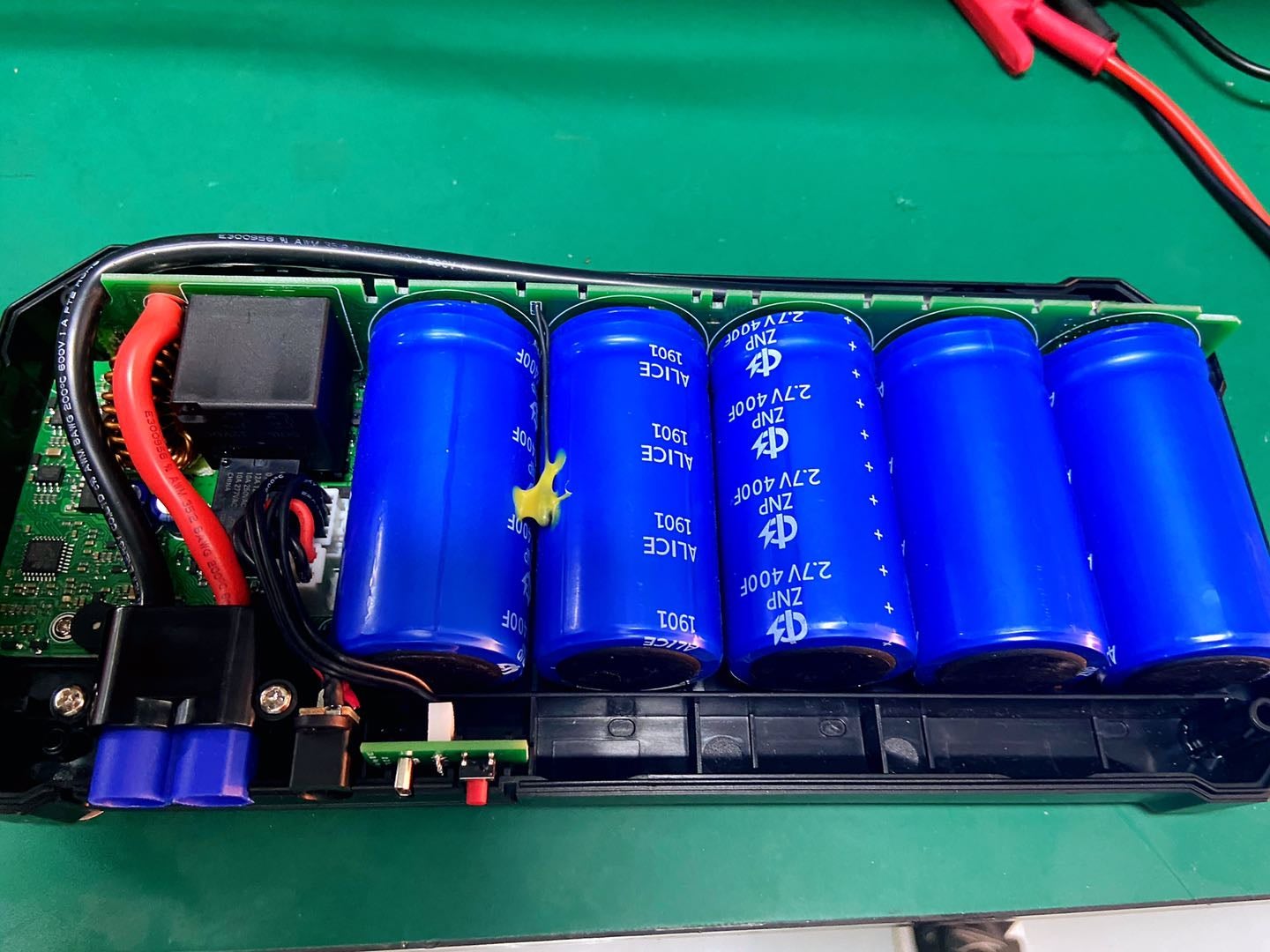 いざという時にも安心！事前充電不要、次世代ジャンプスターター