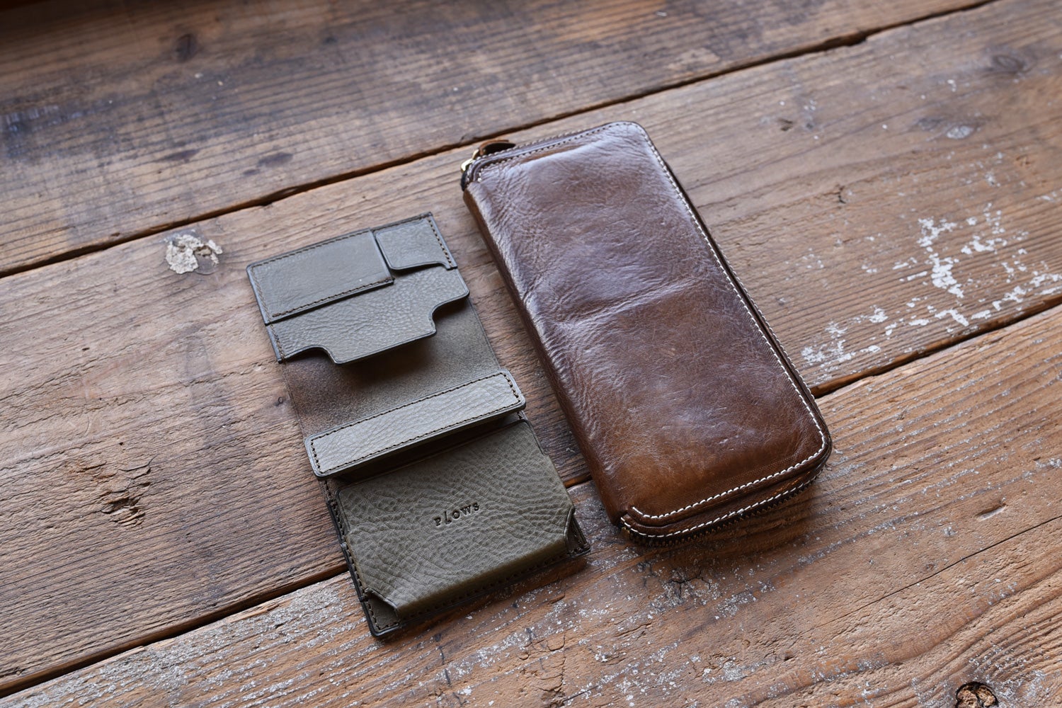 薄くて小さい正方形 必要な物が全部入るスマートウォレット rectus2