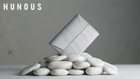 廃棄素材をアップサイクル、新素材で作るわずか50gの大容量のショートウォレット