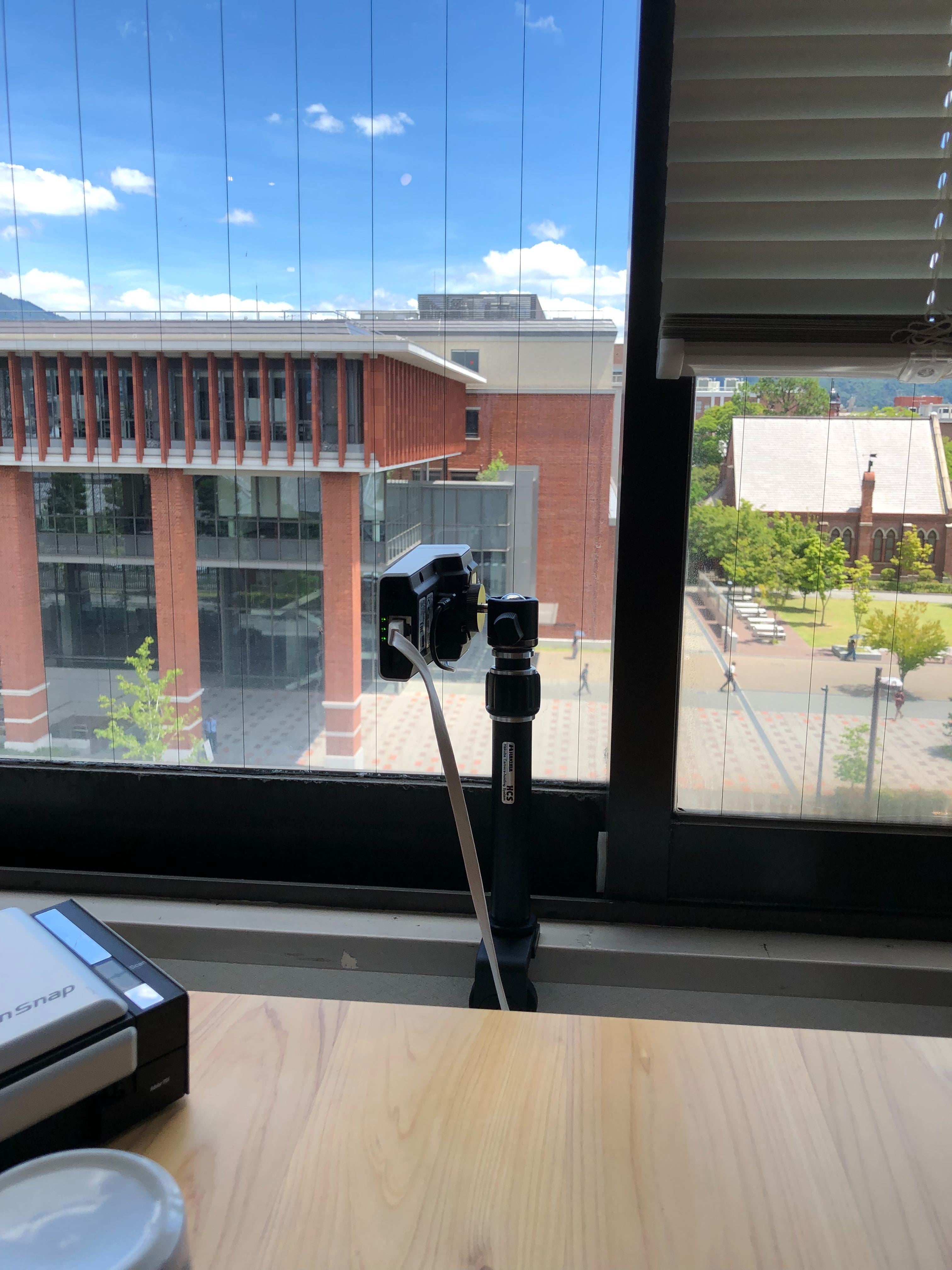 Makuake｜スマートなデジタル窓「Atmoph Window」で世界の風景があなた