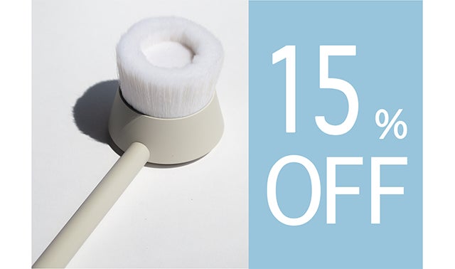 0.1mmが15万本！極細毛の「熊野筆ボディブラシ」で加齢臭ケア