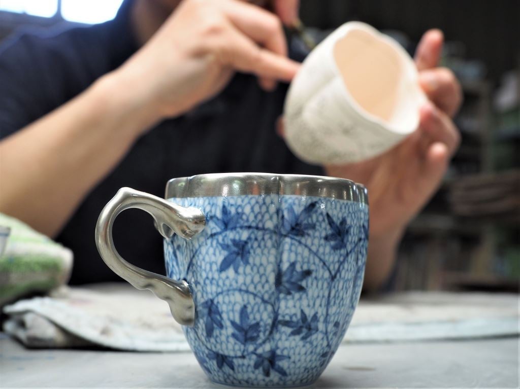 Makuake｜福を呼ぶ有田焼 / 遊び心を加え時代を経ても役立つ器を創り