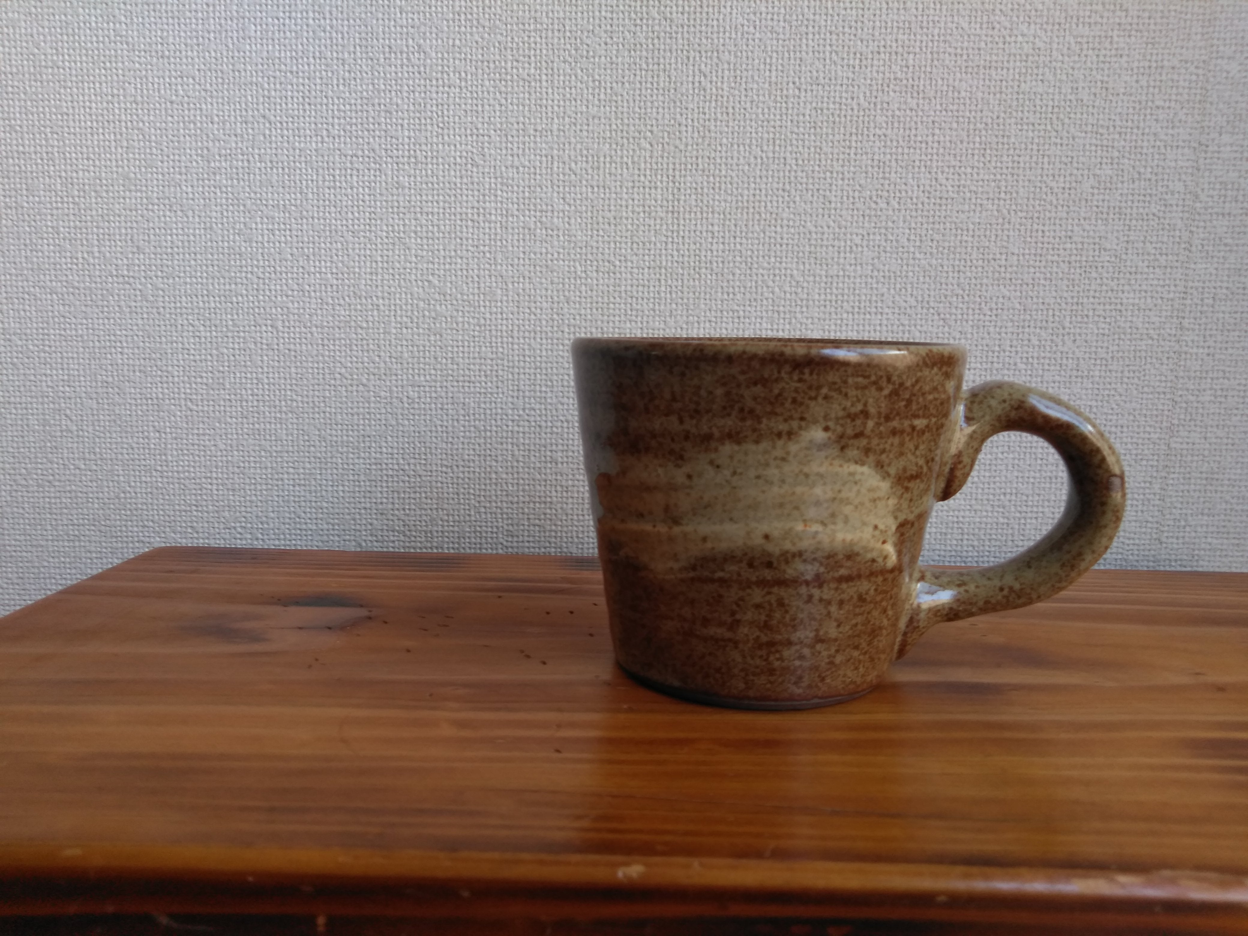 お安くしました。よろしく御願いします。盃　陶器作家物 有田焼 手捻り平盃 80ml 勇山どろ窯の通販｜Studio1156 – 【公式