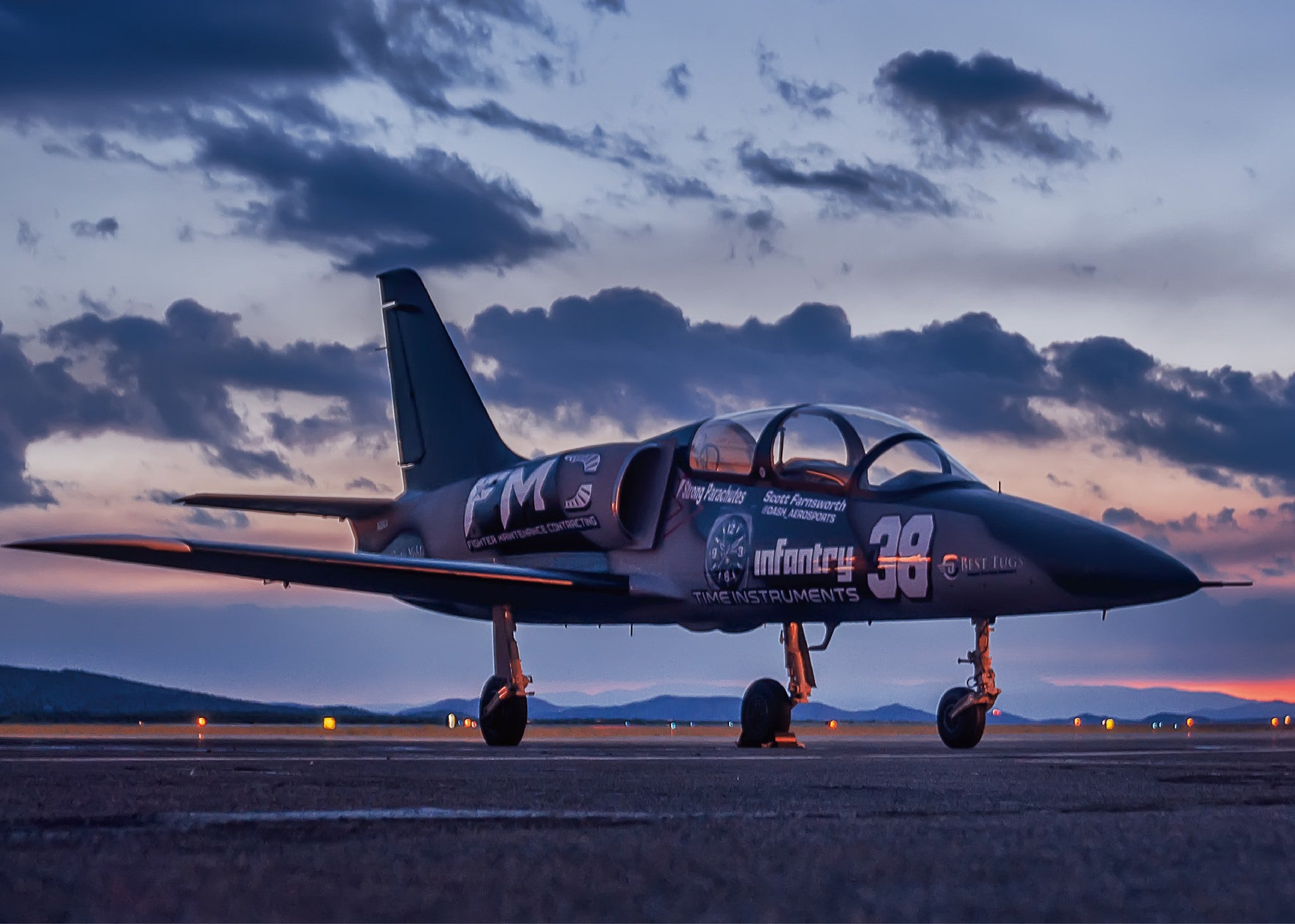 元戦闘機パイロットがつくる本物のパイロットウォッチが限定110本先行