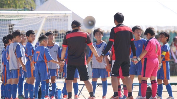 サッカー少年の夢を叶える為のサッカーノート事業