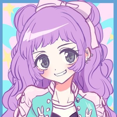 おやつモグモグ