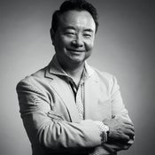 株式会社エスコンサル　鈴木義明