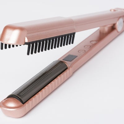 片手ハンズフリーで簡単ヘアセット！くせ毛修正ヘアアイロンLUSTRE